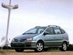Nissan Almera Tino (2003)