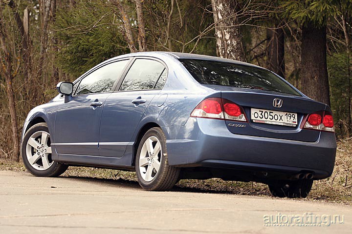 Тест-драйв Honda Civic: Экспрессия и скорость