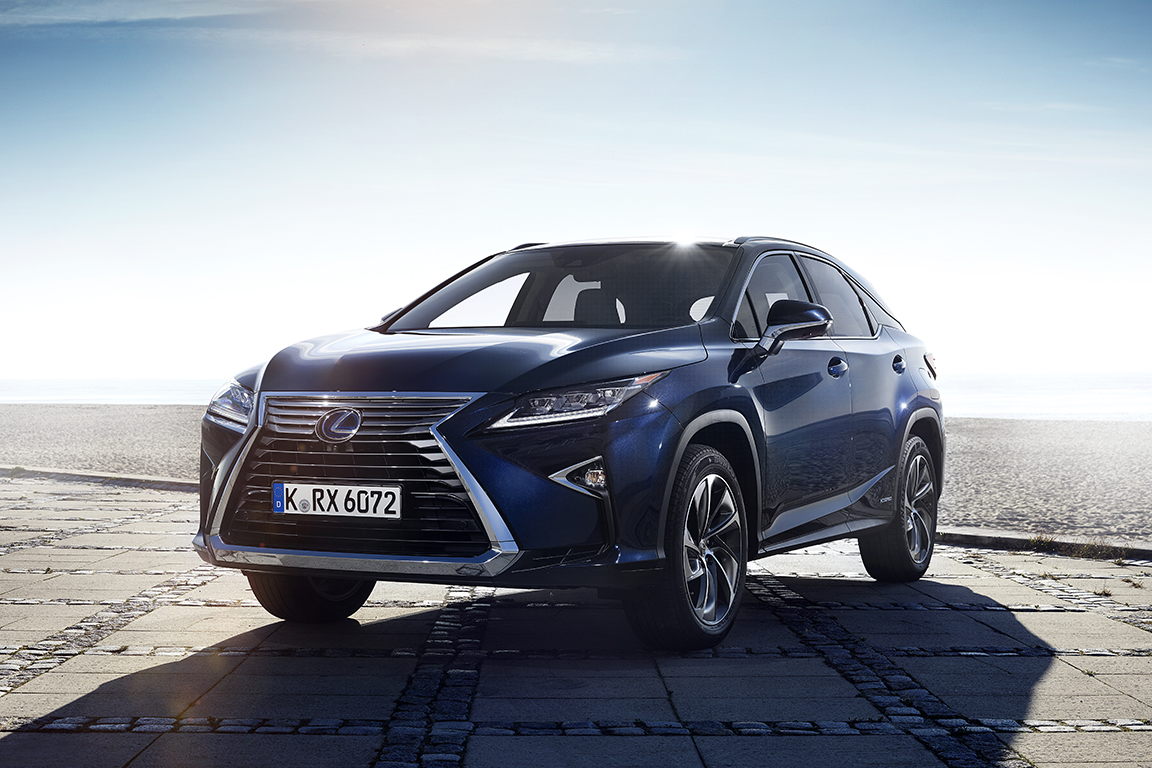 Lexus RX: Внеземная цивилизация