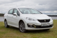 Обновленный Peugeot 408