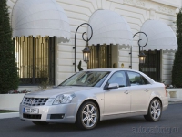 Cadillac BLS: богатый ребенок не богатых родителей