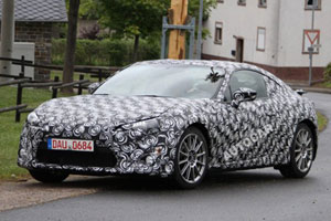 Toyota тестирует купе FT-86