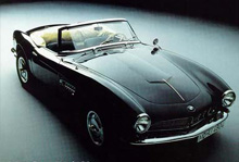 Блестящее шоу самых прекрасных автомобилей на озере Комо.