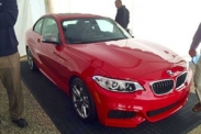 Фото “заряженного” купе BMW 2-Series