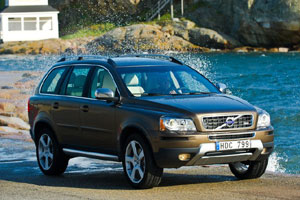 Чего ждать от кроссовера Volvo XC90
