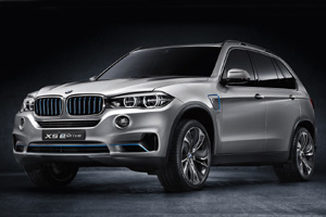 Предсерийный гибрид BMW X5 покажут в Нью-Йорке