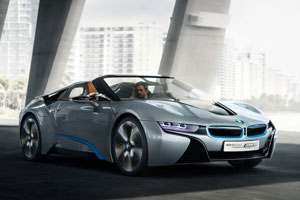 BMW покажет в Пекине открытую версию гибрида i8 