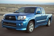 Toyota отзывает 700 000 автомобилей 