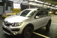 Фото нового Renault Logan и Sandero Stepway предназначенных для российского рынка