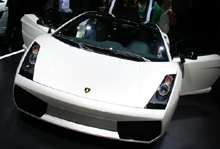 Lamborgini на Международном Автомобильном Салоне во Франкфурте.