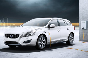 Гибридный Volvo V60 появится в России в 2013 году 