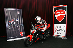 Yamaha учит детей вождению мотоцикла